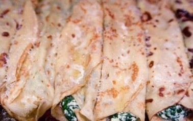 <strong>Crespelle con spinaci e ricotta</strong>. Sono un ottimo primo piatto davvero stuzzicante