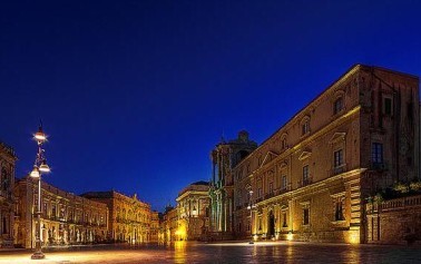 <strong>“Vieni a Siracusa e riparti con il pieno”</strong> è l’iniziativa promossa dal Consorzio Siracusa Turismo