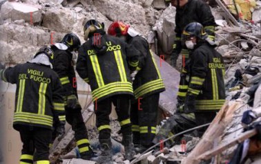 <strong>Palermo</strong>, crollano due palazzine: 4 morti sotto le macerie