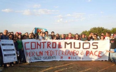 <strong>Niscemi</strong>. Cittadini e comitati in piazza “Senza Muos Sicilia più bella”