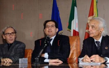 Assessori revocati. <strong>Crocetta</strong> “Sacrifico due geni per la ragion di Stato come per Ifigenia”