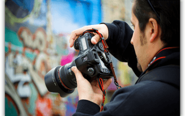 <strong>Cento fotografi</strong> per i villagi turistici