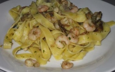 Linguine carciofi e gamberetti, <strong>la ricetta</strong>