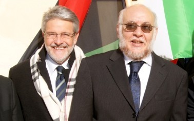 <strong>Tumbiolo</strong> a Bengasi e a Tripoli in un clima rovente