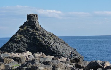 <strong>Acireale</strong>. La magia dei cinque borghi a mare per un tuffo dove l’acqua è più blu