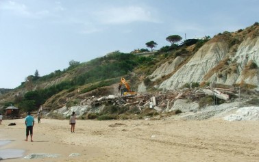 <strong>Lo Bello</strong>: “Scala dei Turchi Sito di Importanza Comunitaria entro il 2013”