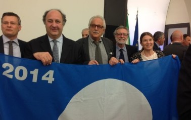 A <strong>Menfi</strong> la diciottesima bandiera blu