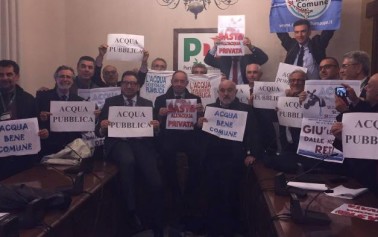 <strong>Acqua pubblica</strong>, Sindaci all’Ars per protesta