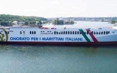 Trasporti, arrivata a Catania nave cargo Onorato. Musumeci: “Sicilia torni cuore del Mediterraneo”