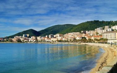 Corsica e Sardegna: quali sono le città ed i luoghi più belli da visitare?